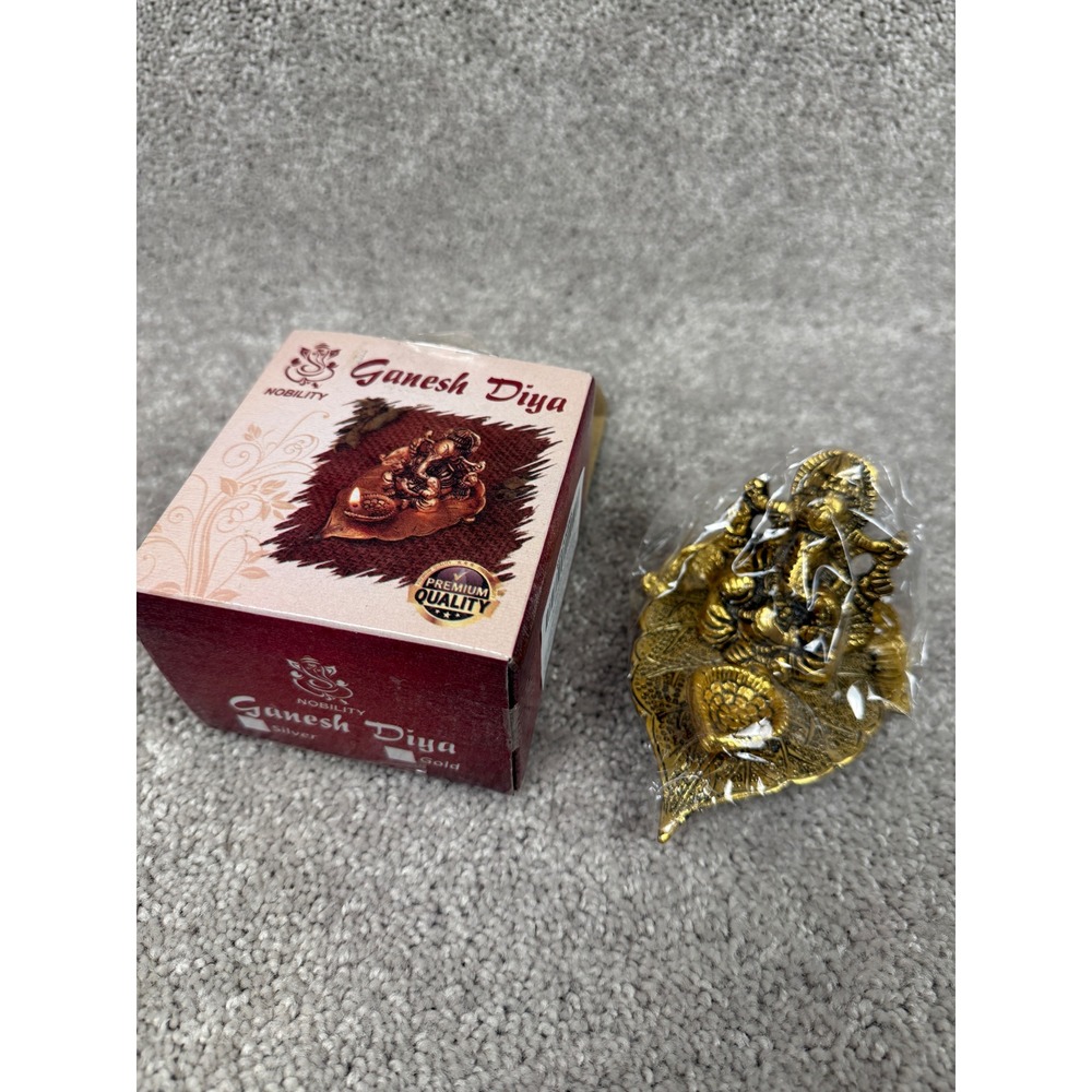 Nobility Ganesha Diya Oil Lamp Gold Leaf Statue Handmade Home Decor Gift